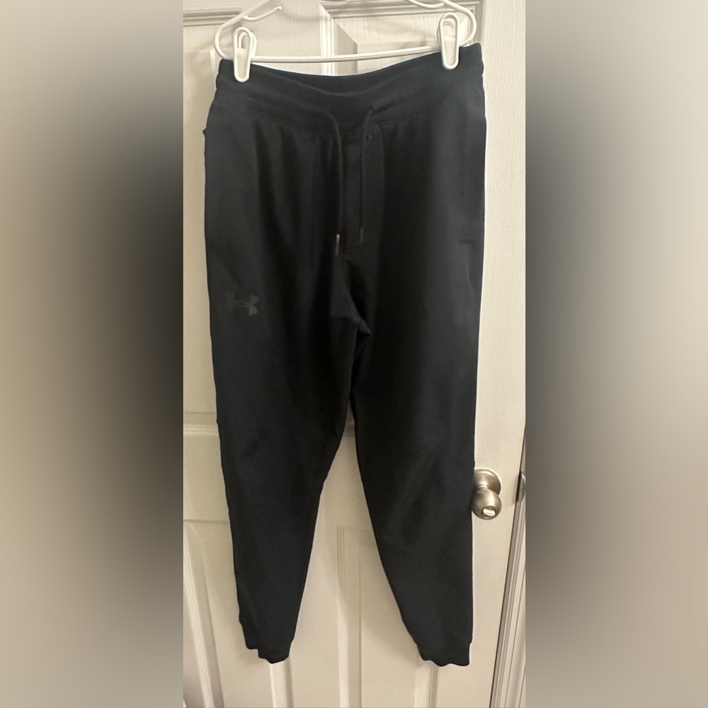 Under Armour UA Men’s Size Small Black Jogger Athletic Pants